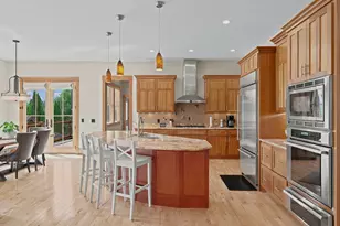10721 Watersedge Ln, Woodbury, MN 55129 - Photo 71