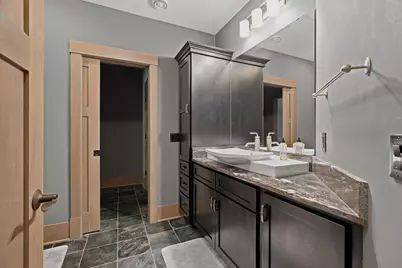 10721 Watersedge Lane, Woodbury, MN 55129 - Photo 133