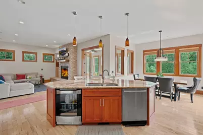 10721 Watersedge Lane, Woodbury, MN 55129 - Photo 73