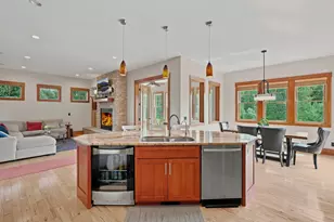 10721 Watersedge Ln, Woodbury, MN 55129 - Photo 73