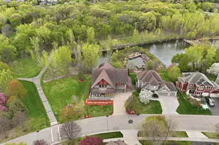 10721 Watersedge Ln, Woodbury, MN 55129 - Photo 5