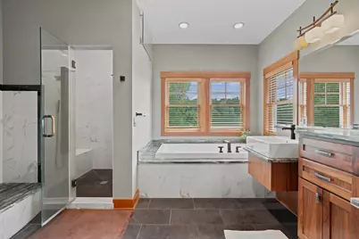 10721 Watersedge Lane, Woodbury, MN 55129 - Photo 101
