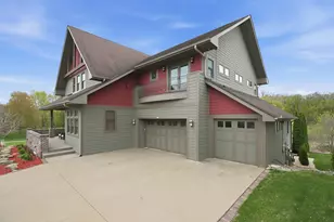 10721 Watersedge Ln, Woodbury, MN 55129 - Photo 25