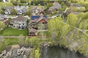 10721 Watersedge Ln, Woodbury, MN 55129 - Photo 9