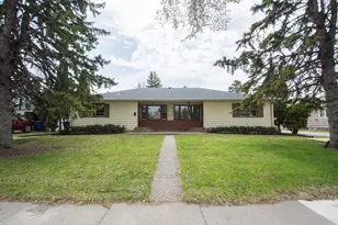 1409-1411 9th Ave S, Moorhead, MN 56560 - Photo 1