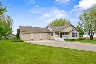 2920 97th Ct, Plato, MN 55370 - Photo 25