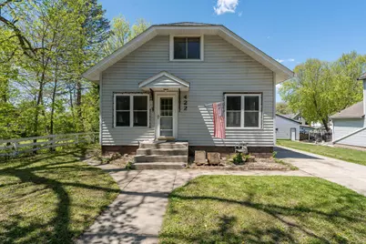 422 S 2nd Street, Le Sueur, MN 56058 - Photo 1
