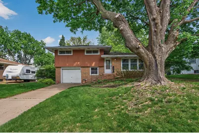 3104 Mildred Drive, Roseville, MN 55113 - Photo 3