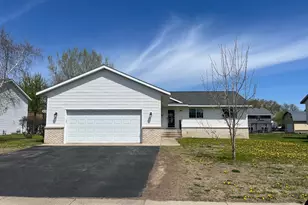 5871 Sandy Dr, Saint Cloud, MN 56303 - Photo 1