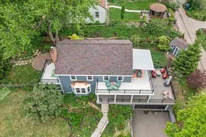 200 Thomas Avenue S, Minneapolis, MN 55405 - Photo 11