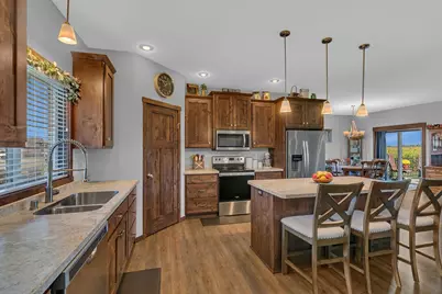 932 Waters Edge Circle, Avon, MN 56310 - Photo 5