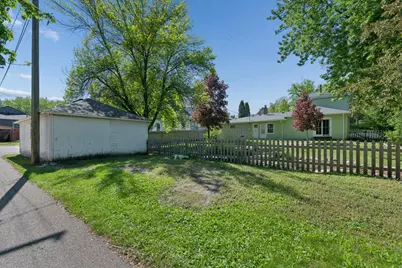 113 4th Street E, Carver, MN 55315 - Photo 43