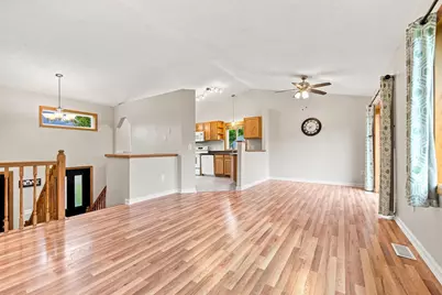 808 3rd Avenue SW, Isanti, MN 55040 - Photo 3