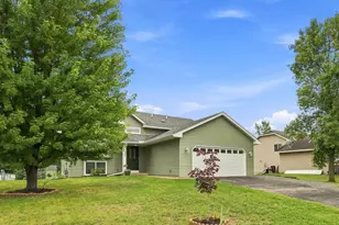 808 3rd Ave SW, Isanti, MN 55040 - Photo 7