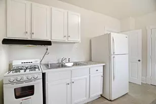 659 Conway St, Saint Paul, MN 55106 - Photo 9