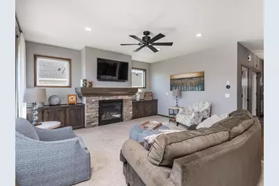 17986 Equinox Avenue, Lakeville, MN 55044 - Photo 9