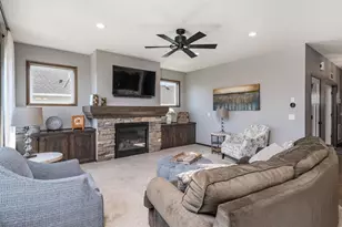 17986 Equinox Ave, Lakeville, MN 55044 - Photo 9
