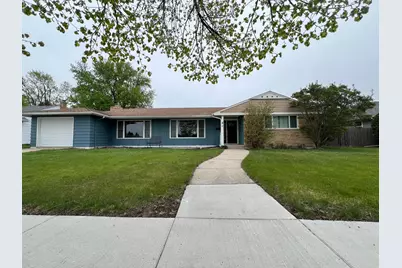 61 15th Avenue N, Fargo, ND 58102 - Photo 1