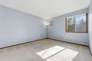11160 Anderson Lakes Pkwy, Eden Prairie, MN 55344 - Photo 21