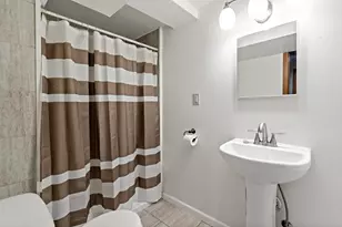 1131 Kingsford St, Saint Paul, MN 55106 - Photo 15