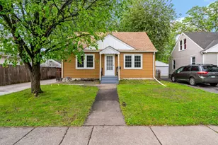 1131 Kingsford St, Saint Paul, MN 55106 - Photo 1