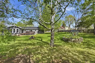 205 Victoria Dr, Alexandria, MN 56308 - Photo 25