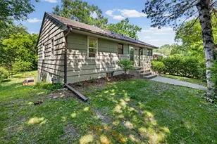 1115 W Medicine Lake Dr, Plymouth, MN 55441 - Photo 5