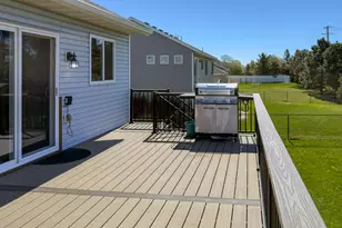 10695 51st Street NE, Albertville, MN 55301 - Photo 3