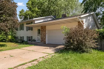 846 Jonathan Drive, Apple Valley, MN 55124 - Photo 1