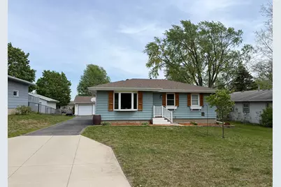 1309 N Washington Avenue, Saint Peter, MN 56082 - Photo 1