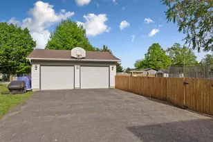 1309 N Washington Ave, Saint Peter, MN 56082 - Photo 23