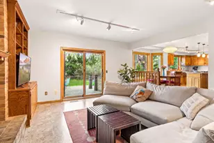 5950 Churchill St, Shoreview, MN 55126 - Photo 13
