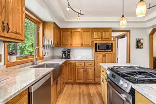 5950 Churchill St, Shoreview, MN 55126 - Photo 19