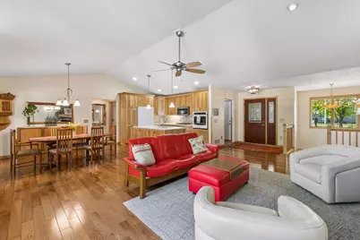 2215 Greenfield Drive E, Northfield, MN 55057 - Photo 9