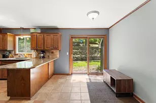 9888 Oak Shore Dr, Lakeville, MN 55044 - Photo 17