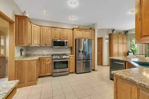 516 16th St N, Sartell, MN 56377 - Photo 3