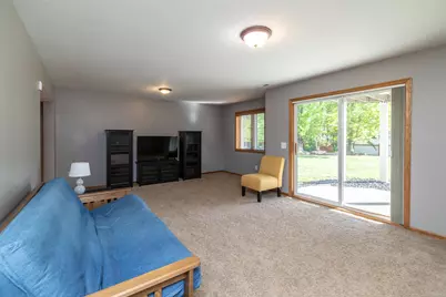 19305 Embers Avenue, Farmington, MN 55024 - Photo 53