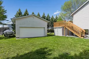 12181 Walnut Dr, Rogers, MN 55374 - Photo 3
