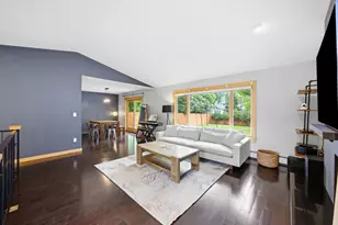 2486 W Country Club Dr S, Fargo,  58103 - Photo 5