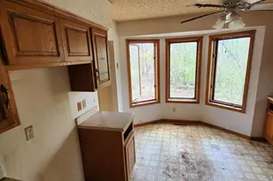 21391 Rum River Dr, Oak Grove, MN 55303 - Photo 9