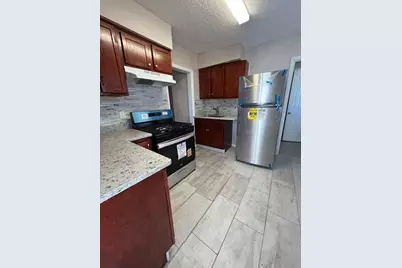 757 Minnehaha Avenue W, Saint Paul, MN 55104 - Photo 5