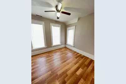757 Minnehaha Avenue W, Saint Paul, MN 55104 - Photo 9