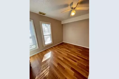 757 Minnehaha Avenue W, Saint Paul, MN 55104 - Photo 7