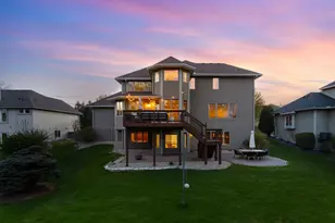 3910 Linden Pl, Medina, MN 55340 - Photo 3