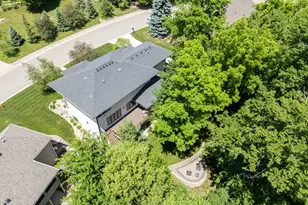 2422 Salem Heights Ln SW, Rochester, MN 55902 - Photo 19
