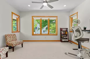 2422 Salem Heights Ln SW, Rochester, MN 55902 - Photo 35