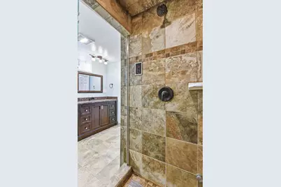 2021 Worcester Avenue, Saint Paul, MN 55116 - Photo 27