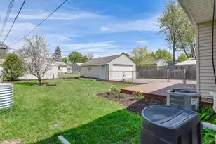 2021 Worcester Ave, Saint Paul, MN 55116 - Photo 33