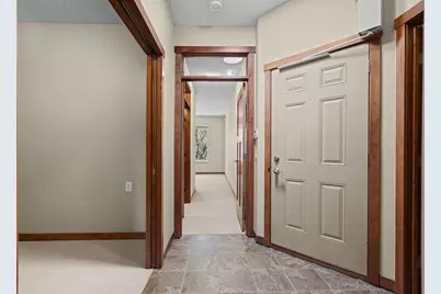 3914 Roosevelt Street NE, Saint Paul, MN 55421 - Photo 17