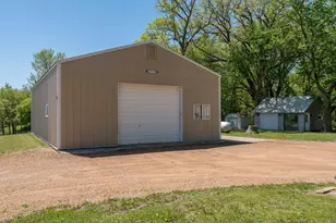 37285 161st Ave, Montgomery, MN 56069 - Photo 19